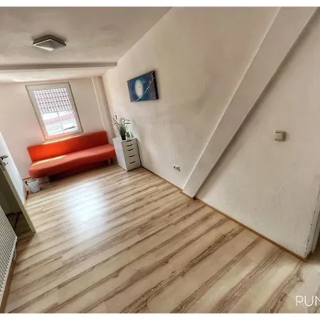 Apartament 4